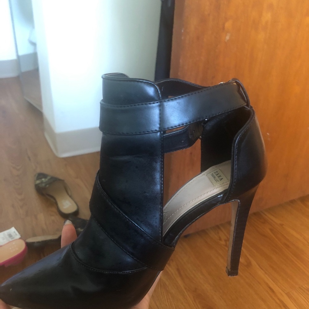 Boots - Picture 2 of 4